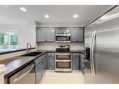 12877 NW Jarvis Place Banks OR 97106