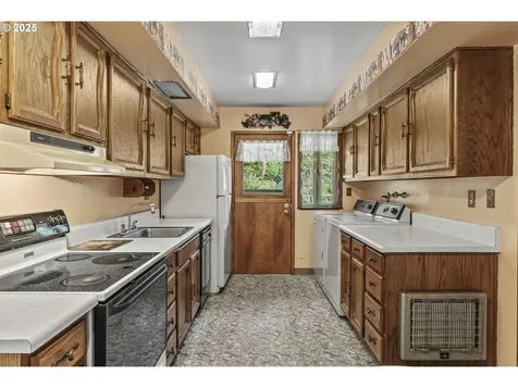 2938 Glenwood Drive Longview WA 98632