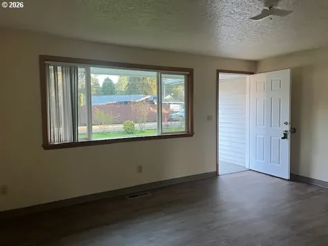 7265 SE Webster Lane Milwaukie OR 97267