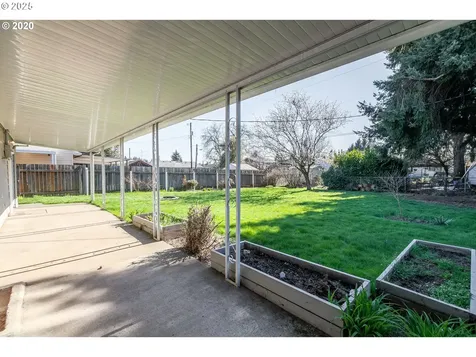 1911 W 37th Street Vancouver WA 98660