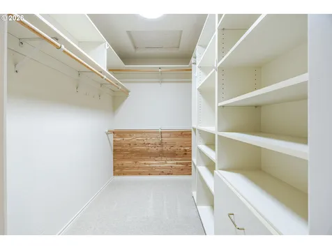 410 Spyglass Drive Eugene OR 97401