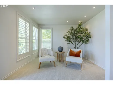 410 Spyglass Drive Eugene OR 97401