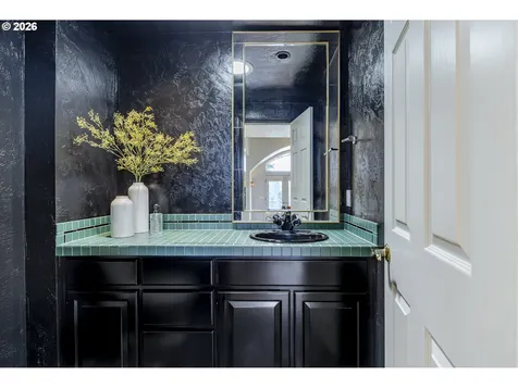 410 Spyglass Drive Eugene OR 97401