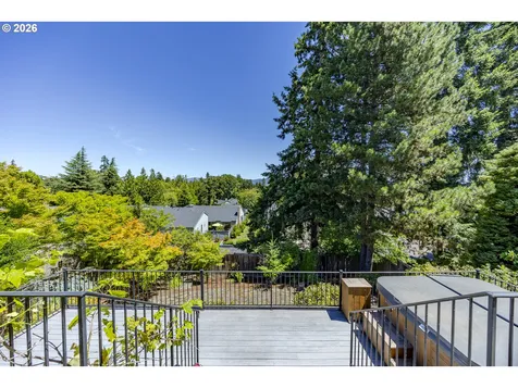 410 Spyglass Drive Eugene OR 97401