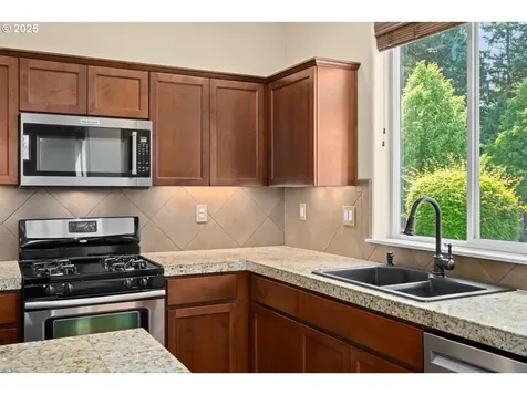 5626 NE Vino Court Hillsboro OR 97124