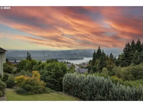 265 Horizon Drive Kalama WA 98625