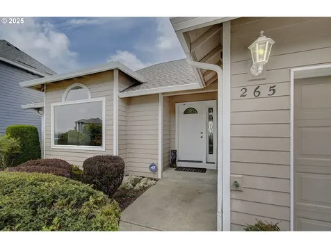 265 Horizon Drive Kalama WA 98625