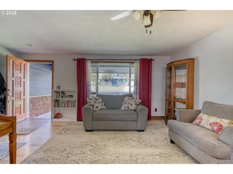 52320 SW Taylor Street Scappoose OR 97056