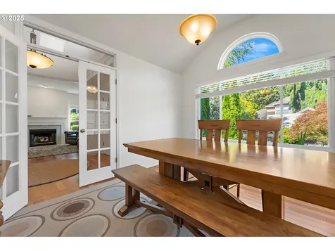 15540 Partridge Drive Lake Oswego OR 97035