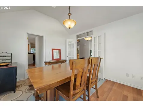 15540 Partridge Drive Lake Oswego OR 97035