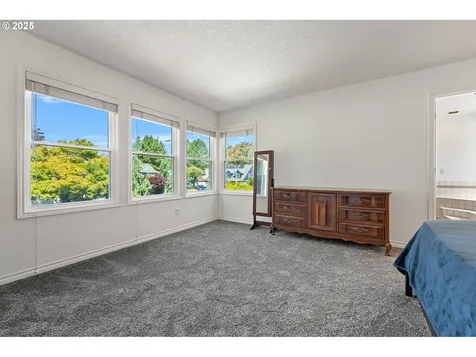 15540 Partridge Drive Lake Oswego OR 97035