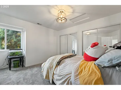 15540 Partridge Drive Lake Oswego OR 97035
