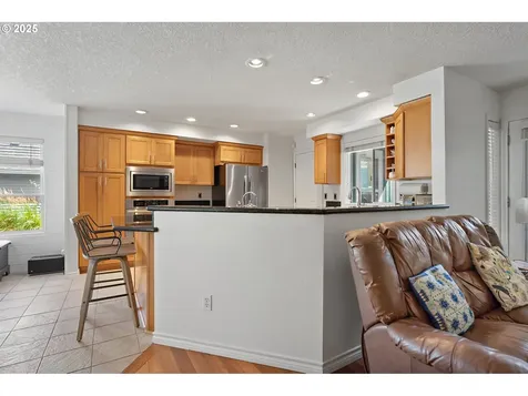 15540 Partridge Drive Lake Oswego OR 97035