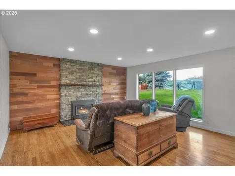 19448 SW Scholls Ferry Road Beaverton OR 97007