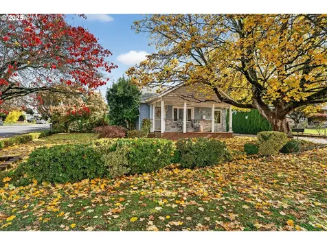 206 SE 220th Avenue Gresham OR 97030