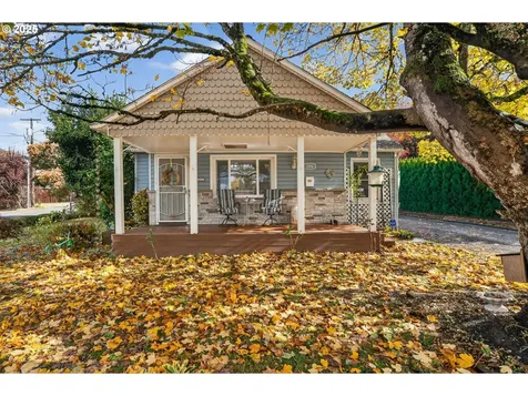 206 SE 220th Avenue Gresham OR 97030