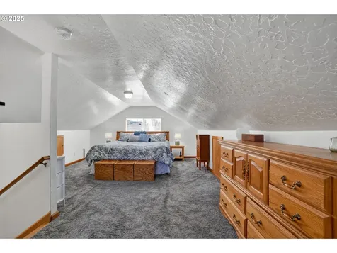206 SE 220th Avenue Gresham OR 97030