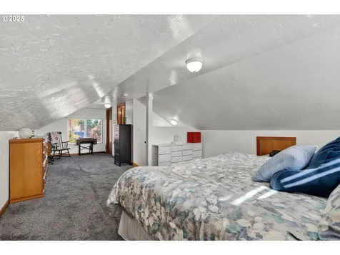 206 SE 220th Avenue Gresham OR 97030