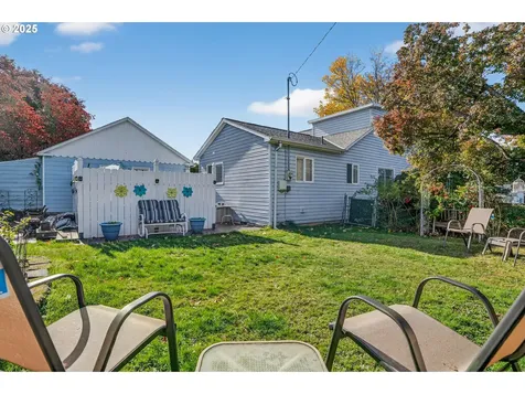 206 SE 220th Avenue Gresham OR 97030