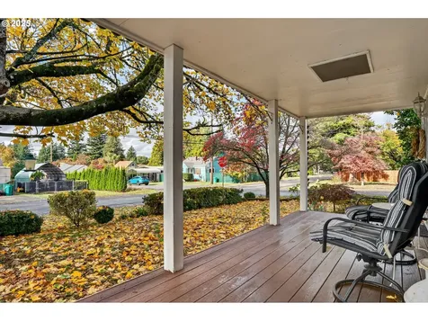 206 SE 220th Avenue Gresham OR 97030