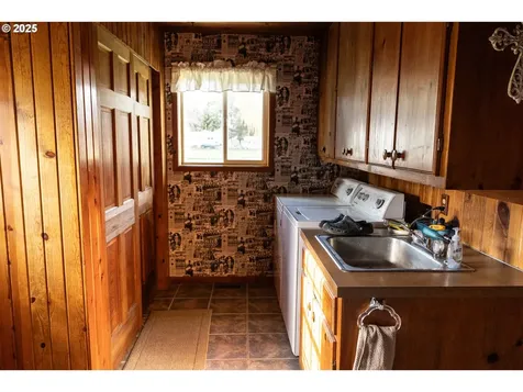 560 Summerville Road Imbler OR 97841