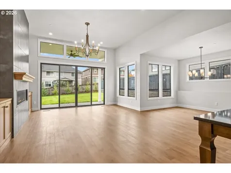 760 N V Street Washougal WA 98671