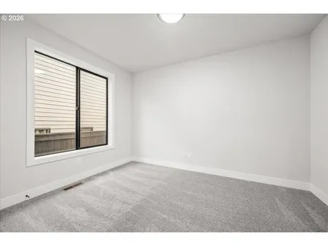 760 N V Street Washougal WA 98671