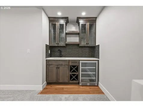 760 N V Street Washougal WA 98671