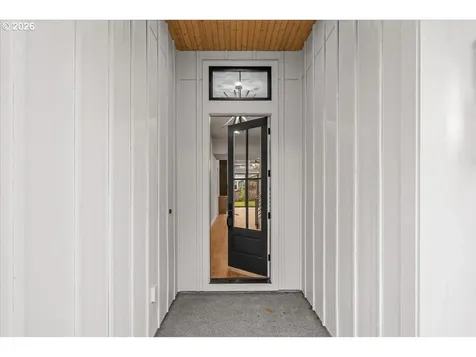 760 N V Street Washougal WA 98671