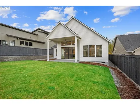 760 N V Street Washougal WA 98671
