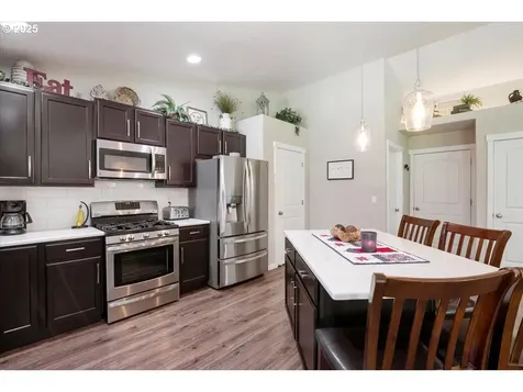 201 Ironwood Court Lyons OR 97358