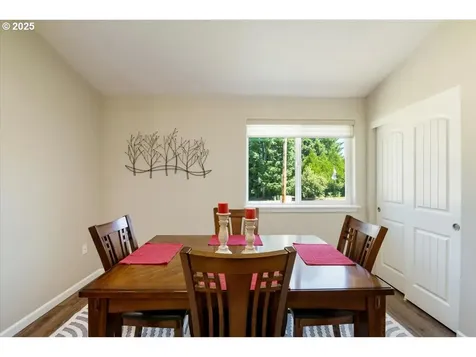 201 Ironwood Court Lyons OR 97358
