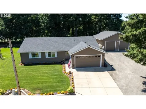 201 Ironwood Court Lyons OR 97358