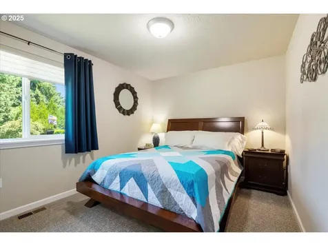 201 Ironwood Court Lyons OR 97358