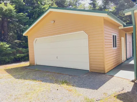 42065 Vista Drive Port Orford OR 97465