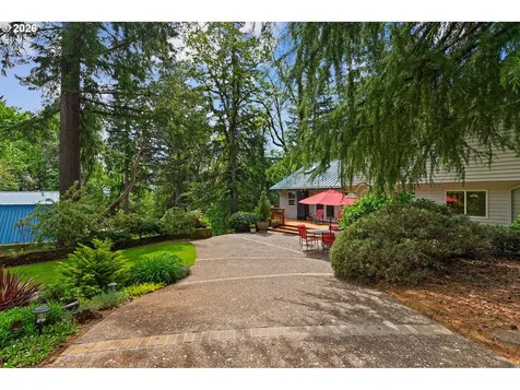 10902 S Huntington Drive Oregon City OR 97045
