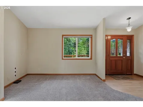 10902 S Huntington Drive Oregon City OR 97045