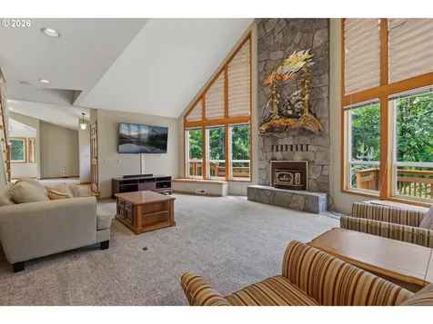 10902 S Huntington Drive Oregon City OR 97045