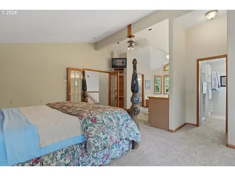 10902 S Huntington Drive Oregon City OR 97045
