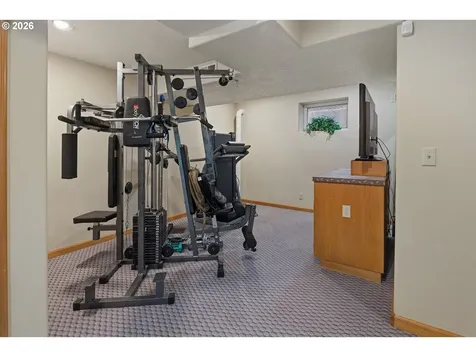 10902 S Huntington Drive Oregon City OR 97045