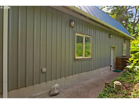 10902 S Huntington Drive Oregon City OR 97045