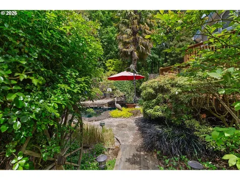 10902 S Huntington Drive Oregon City OR 97045