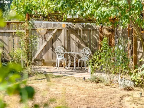 3200 SE Hampton Loop Troutdale OR 97060