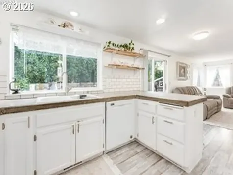 3200 SE Hampton Loop Troutdale OR 97060