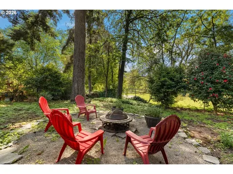 7939 SW 11th Avenue Portland OR 97219