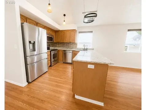 2124 NE 77th Avenue Vancouver WA 98664