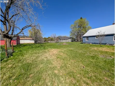 2802 N Spruce Street La Grande OR 97850
