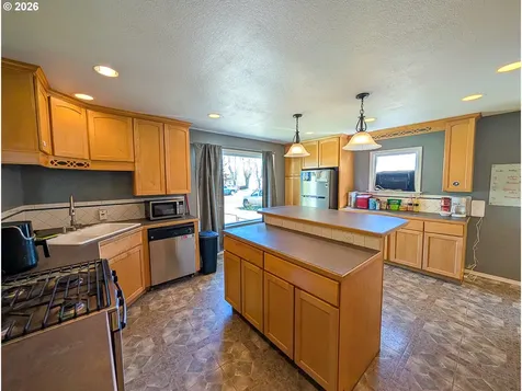 2802 N Spruce Street La Grande OR 97850