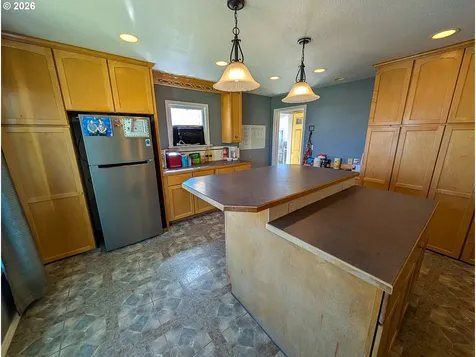 2802 N Spruce Street La Grande OR 97850