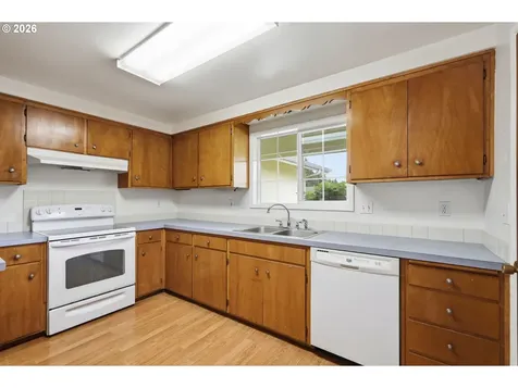 2158 N Danebo Avenue Eugene OR 97402